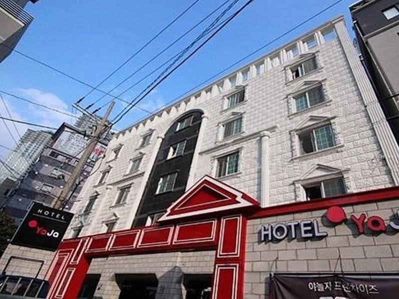 Hotel Yaja Dongnae Busan Exterior foto